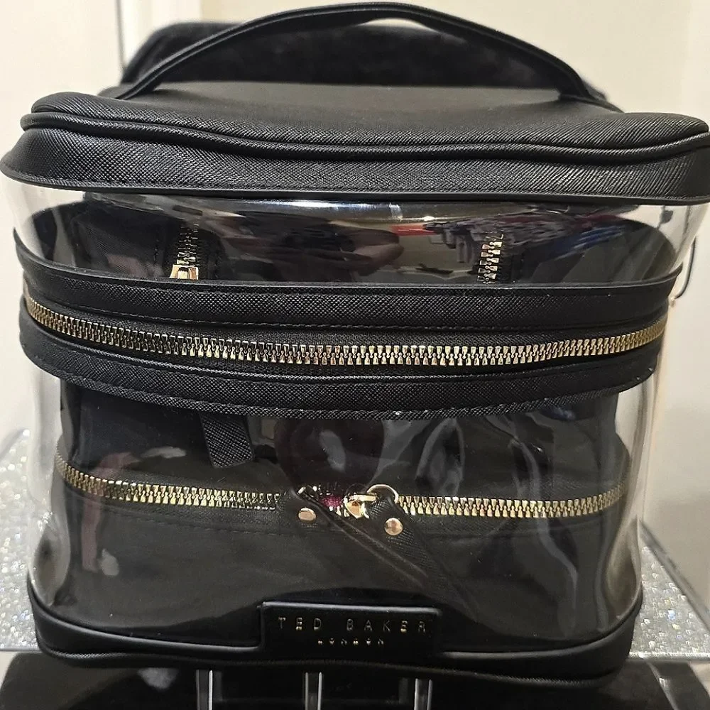 Ted Baker London 4-PC Traincase Set‎